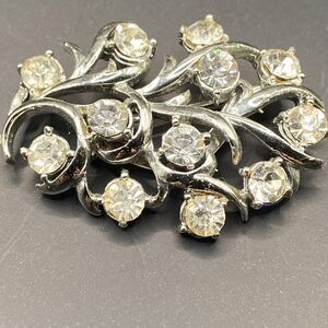 Vintage Rhinestone Brooch Silver Tone Floral Cluster Pin Costume Jewelry 1.75